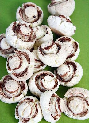 "Mushroom" Cookies - this would be cute for an Alice in Wonderland themed party or for April Fool's Day Mushroom Cookies, Yule Log, Mad Hatter Tea Party, Woodland Party, Cookies Recipe, Dessert Bars, Cookie Bars, Monster Cookies, Themed Party