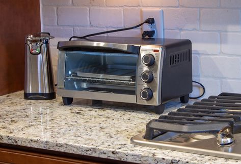 This post involved a lot of research! In the end, I have a solid list of non-toxic toaster ovens, which includes convection oven types and air fryer toaster ovens. I have messaged and talked to every company on the list so you don’t have to. I will also explain the main chemicals of concern found … Toaster Oven Accessories, Convection Toaster Oven, Grill Rack, Convection Oven, Ceramic Coating, Toaster Oven, My Chemical, Non Toxic, In The End