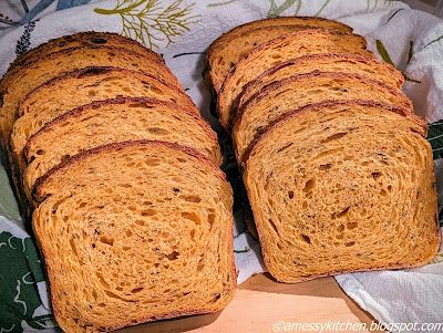 Copycat Panera Tomato Basil Bread Panera Tomato Bread Recipe, Panera Bread Tomato Basil Bread, Panera Bread Sandwiches Copycat Recipes, Tomato Basil Bread Panera, Panera Tomato Basil Bread Machine, Copycat Panera Tomato Basil Bread, Panera Sourdough Bread Recipe, Tomato Basil Sourdough Bread, Panera Tomato Basil Bread Recipe