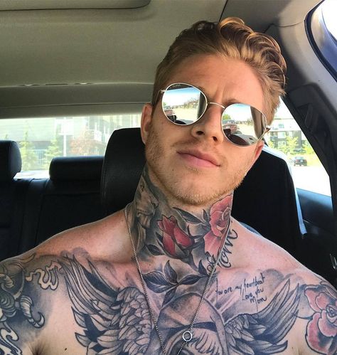 Tatted Men, Neck Tattoo For Guys, Stephen James, Geniale Tattoos, Boy Tattoos, Inked Men, Hot Tattoos, Neck Tattoo, Good Looking Men