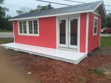 This bright 12 x 25 cottage was converted to be a movable retail store. West Quebec Shed Company converted a small finished cottage into a start up retail building that features gifts that feature roses. The concept became a big hit for start entrepreneurs that had a budget but wanted to run their very own shop. West Quebec Shed Company will build and deliver your store right to your property. She Shed Retail Store, Retail Building, Car Shed, Build Your Own Shed, Free Shed Plans, Custom Sheds, Portable Buildings, Shop Inspiration, Shed Building Plans