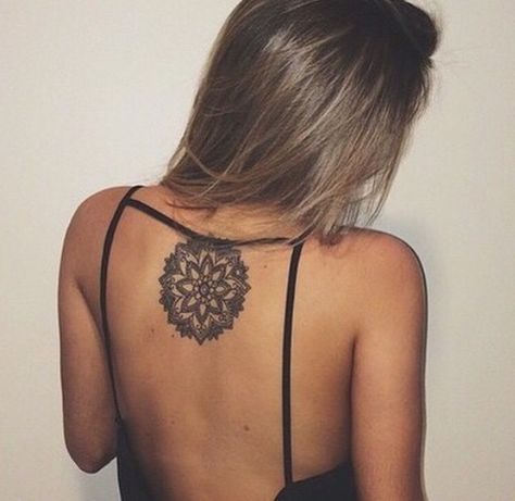 Mandala Silo Homes, 42 Tattoo, Tattoo Back, Muster Tattoos, Geniale Tattoos, Mandala Tattoo Design, Back Tattoo Women, Back Tattoos, Little Tattoos