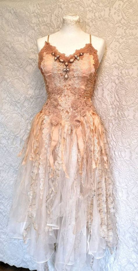 Dress Masquerade, Elven Wedding Dress, Elven Wedding, Bohemian Style Wedding Dresses, Dress Fairy, Fairy Tale Wedding Dress, Fairy Clothes, Creative Freedom, Fairy Fashion