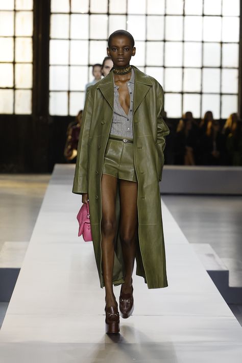 10 Styling Ideas I'm Stealing From the FW24 Runways | Who What Wear UK Fashion Week Outfit Ideas, Gucci Runway, High Fashion Branding, Fashion Week Outfit, Fall Winter 2024, Styling Ideas, Winter 2024, Fall 2024, Womens Fall