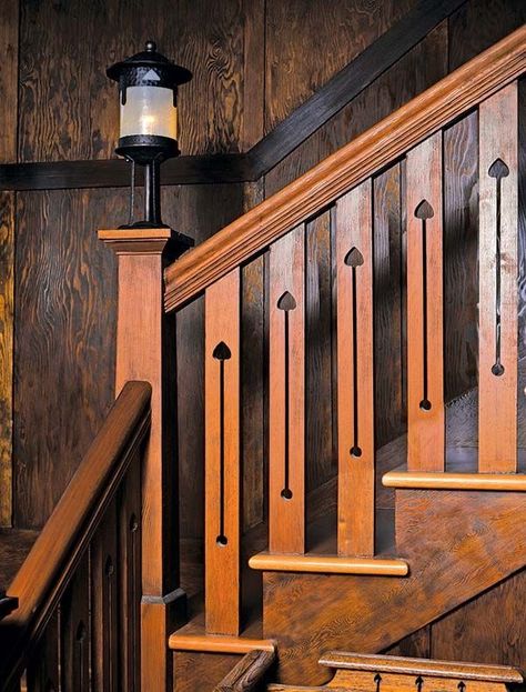 Craftsman Stairs, Craftsman Staircase, Arts And Crafts Interiors, Craftsman Details, Craftsman Homes, House Journal, Handrail Design, Craftsman Interior, Arts And Crafts For Teens