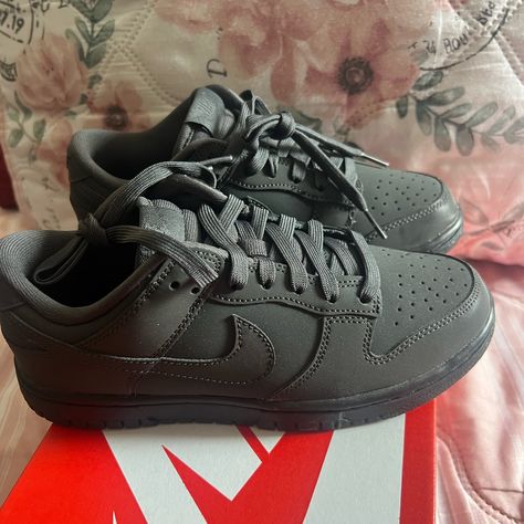 Nike Wmns Dunk Low "Black And Anthracite" Fz3781-060 Women Sneakers New [Us5-12] Brand New This Product Is 100% Authentic. Please Serious Inquiries Only E Pick Up In Layton Size 6 Woman’s Or 4.5 Youth Nike Shopping, Wmns Dunk Low, Bape Shoes, Nike Shoes Women Fashion, Pretty Sneakers, Shoes For School, Black Nike Shoes, Jordan Shoes Girls, All Black Shoes