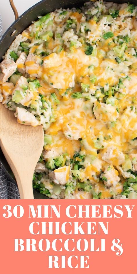 This is the best recipe for skillet cheesy chicken broccoli and rice because it's done in 30 minutes in only one pan! Chicken Broccoli Rice Cheese Casserole, Cheesy Chicken Broccoli Rice, Easy Skillet Dinner, Chicken Broccoli Rice Casserole, Skillet Dinner Recipes, Chicken Broccoli Rice, New Recipes For Dinner, Easy Chicken And Rice, Broccoli Rice Casserole