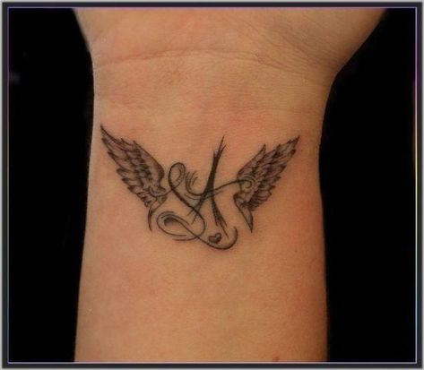 210 Rest in Peace RIP Tattoos Designs (2022) Remembrance Ideas Mom Tattoos For Guys, Rip Tattoo, Brother Tattoos, Heaven Tattoos, Remembrance Tattoos, Muster Tattoos, Angel Wings Tattoo, Angel Tattoo Designs, Inspiration Tattoos