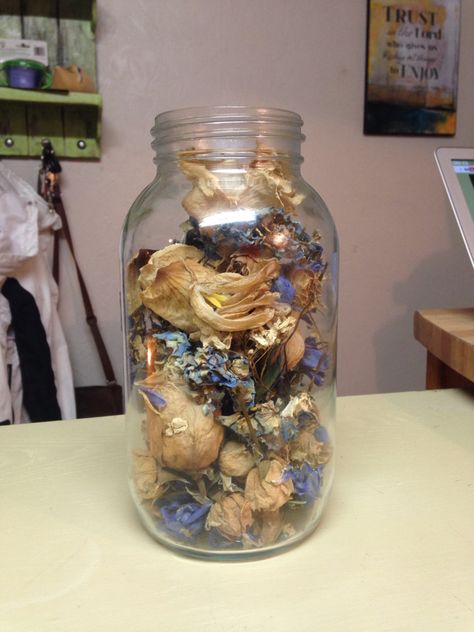 I dried the flowers from my wedding bouquet, picked them off the stem and put them in a large mason jar. Now a beautiful reminder of our special day! Dried Flowers Mason Jar, Dried Flower Jar, Mason Jar Filler Ideas, Jar Of Flowers, Large Mason Jars, Decorative Bottles, Flower Bottle, Random Crafts, Empty Jar