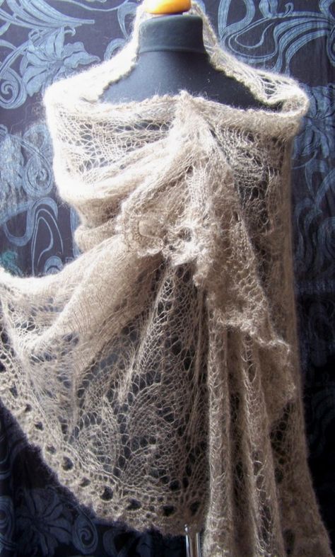 wedding stole lace knitted silk kidmohair Autumn Shawl, Eclectic Fashion Style, Knitted Outfit, Lace Shawls, Wedding Shawls, Knitting Lace, Wedding Shawl, Lace Shawl, Shawl Crochet Pattern