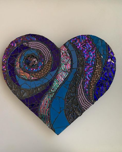 Heart Mosaics, Heart Mosaic, Mosaic Hearts, Mosaic Furniture, Mosaic Heart, Mosaic Tile Art, Mosaic Artwork, Spotify Playlists, Anatomical Heart