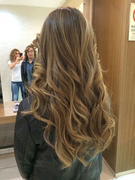 Ombré Light Brown Hair, Light Brown Hair Babylights, Light Ombre Hair, Blonde Babylights On Brown Hair, Hair Dye Balayage, Babylights Hair, Brown Hair Inspiration, Honey Brown Hair, Brown Hair Looks