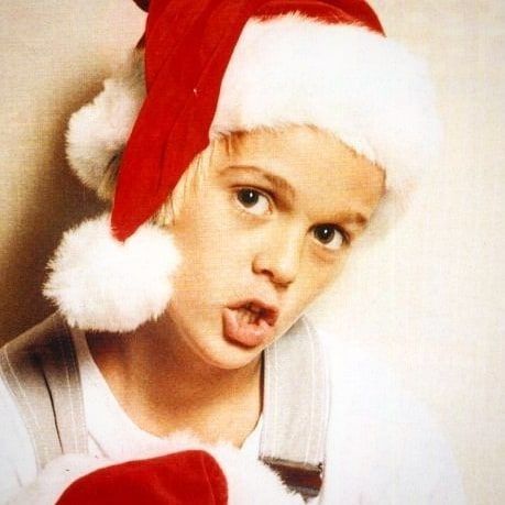 Prince Lyrics, Brian Littrell, Christmas Holiday Photos, Kevin Richardson, Aaron Carter, Christmas Santa Hat, Long Hair Pictures, Carter Kids, Nick Carter