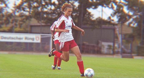 Kira Knightley, Beckham Hair, Kiera Knightly, Bend It Like Beckham, Sky Brown, Keira Knightly, Weightlifting Fairy, Soccer Goal, Keira Knightley