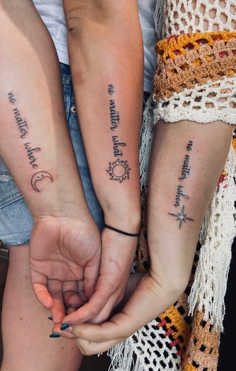 In Memory Best Friend Tattoos, Mom And Two Daughter Tattoos, Matching Friendship Tattoos, Matching Bff Tattoos, Cousin Tattoos, Small Sister Tattoos, Maching Tattoos, Ma Tattoo, Friends Tattoo