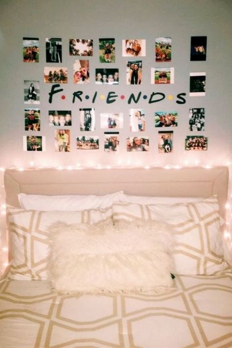 Diy Dorm Room, College Dorm Room Organization, Bedroom Decor Pictures, Diy Dorm, Teenage Room Decor, Dorm Room Hacks, Dorm Diy, Dorm Room Diy, Room Hacks