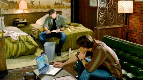 Supernatural Scenes, Hotel Rooms, Hotel Room, Hotels Room, Supernatural, Image Search, Talk Show, Couple Photos, Hotel