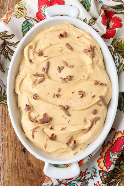 Easy Peanut Butter Mousse - Chocolate with Grace Peanut Butter Mouse, Peanut Butter Desserts Easy, Peanut Butter Cookie Bars, No Bake Summer Desserts, Mousse Chocolate, Peanut Butter Mousse, Chewy Peanut Butter Cookies, Ice Cream Cookie Sandwich, Peanut Butter Desserts