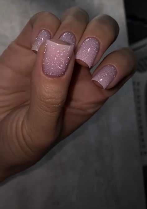 Pink Sparkle Nails, Pink Sparkly Nails, Pale Nails, Baby Pink Nails, Pink Glitter Nails, Glittery Nails, Pink Manicure, Basic Nails, Almond Acrylic Nails