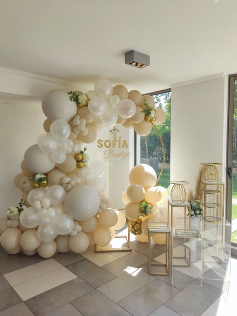 First Communion Decorations, Communion Decorations, Diy Balloon Decorations, Baptism Party, Engagement Party Decorations, Balloon Diy, First Communion, Balloon Decorations, Bday Party