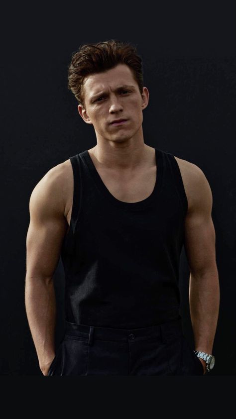 Tom Spiderman, Tom Holland Imagines, Tom Holland Peter Parker, Tom Holland Spiderman, Marvel Actors, Funny Profile Pictures, Hot Actors, Tom Holland