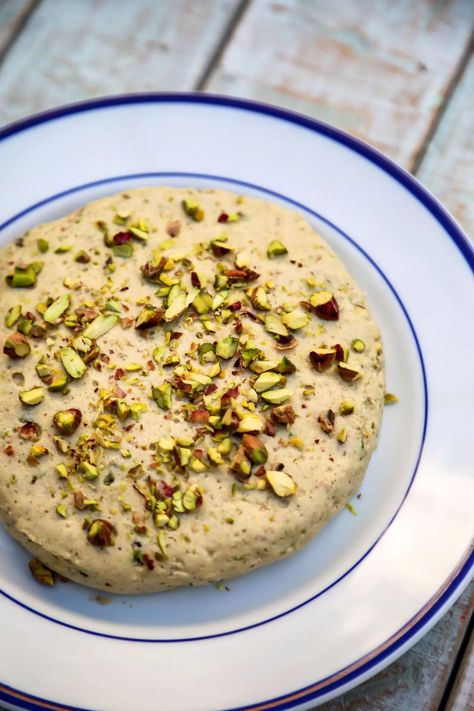 Halva/Halawa (Both Spell Dessert) - Chef Tariq | Food Blog How To Make Halva, Sesame Dessert, Halvah Recipe, Halva Recipe, Dessert Chef, Tahini Cookies, Middle Eastern Desserts, Dessert Places, One Pot Dishes