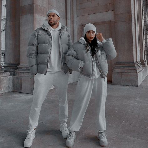 Matching Couple Travel Outfits, Sweatsuit Couple Photoshoot, Matchy Outfit Couple Casual Winter, Matching Couple Winter Outfits, Winter Couple Outfits Matching, Couple Winter Outfits Matching, Winter Couples Outfits, Matching Sweatsuit Outfit Couples, Matching Jackets For Couples