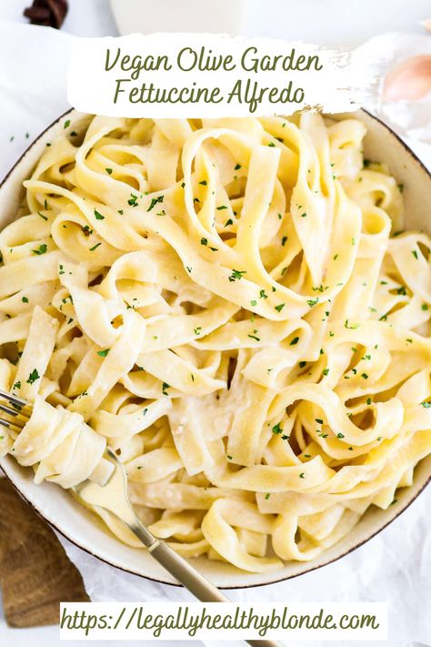 Vegetarian Fettuccine Alfredo, Fetuccini Alfredo, Vegan Fettuccine, Vegan Fettuccine Alfredo, Vegan Alfredo Sauce, Vegan Pasta Dish, Vegan Alfredo, Vegan Queso, Vegan Entrees