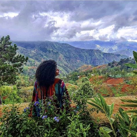 Haiti Mountains, Place Names, The Land, Haiti, Places To Travel, Paradise, Natural Landmarks, Architecture, Travel