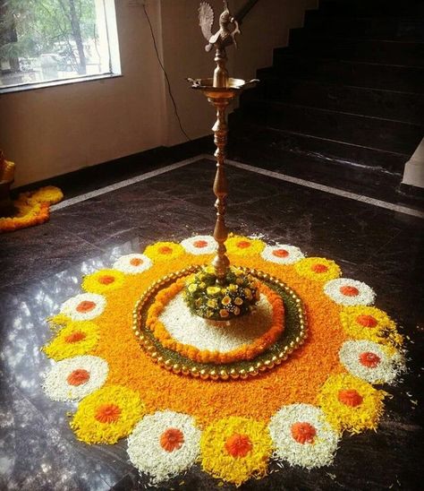 Pin by Alka Sunil Joshi on Diwali and Festive decor. | Colorful rangoli designs, Rangoli designs flower, Flower decorations diy Samai Decoration With Flowers, Samai Decoration Idea, Rangoli Decoration Ideas, Flowers Rangoli Designs Ideas, Rangoli Designs Ideas, Flower Rangoli Designs, Poo Kolam, Simple Flower Rangoli, Home Flower Decor