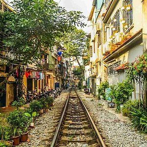 Hanoi Old Quarter, Busy Street, Cycling Touring, Beautiful Streets, Hanoi Vietnam, Vietnam Travel, Street Photo, Ho Chi Minh City, Capital City