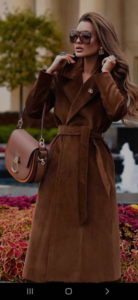 Plaid Print Coat, Corduroy Coat, 90's Fashion, Long Sleeves Coats, Notched Collar, Coat Fashion, Elegant Woman, Celebrities Female, Look Fashion