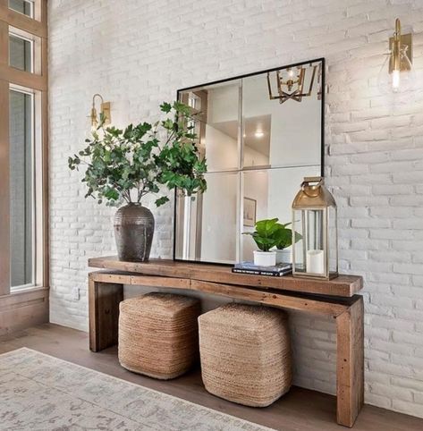 White Brick Wall, Elegant Entryway, Console Table Styling, Console Table Decorating, Entryway Table Decor, Casa Country, Home Entrance Decor, White Brick, A Mirror