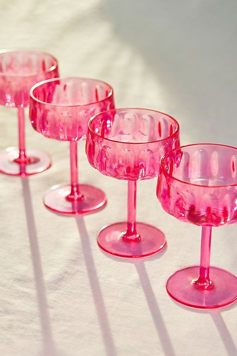 Glasses For Kitchen, Hot Pink Tablescape, Cute Champagne Glasses, Cute Cocktail Glasses, Cute Dishes Sets, Pink Coupe Glasses, Cute Martini Glasses, Plastic Cocktail Glasses, Pink Glasses Cups