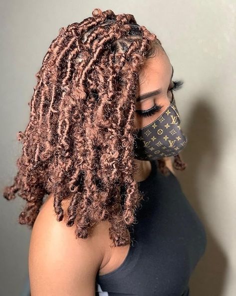 Amazon.com : Beverlee Butterfly Short Bob Faux Locs Crochet Braids Pre-twisted Soft Locs Hair for Women #1B : Beauty & Personal Care Short Distressed Locs, Brown Butterfly Locs, Fox Locs, Crochet Butterfly Locs, 12 Inch Bob, Bob Crochet, Distressed Faux Locs, Butterfly Locs Crochet Hair, Butterfly Braids