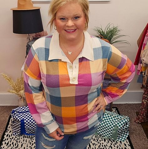 Candy Plaid Top Closet Candy, Plus Size Fits, Plaid Top, Boutique Tops, Plaid Tops, Topshop, Plaid, Candy, Plus Size