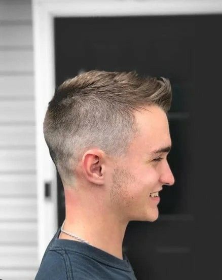 Haircuts For Teen Boys, Skin Fade Hairstyle, Hairstyles For Teenage Guys, Man Haircuts, David Hair, 100 Hairstyles, Teen Haircuts, Short Hair For Boys, Teen Boy Haircut