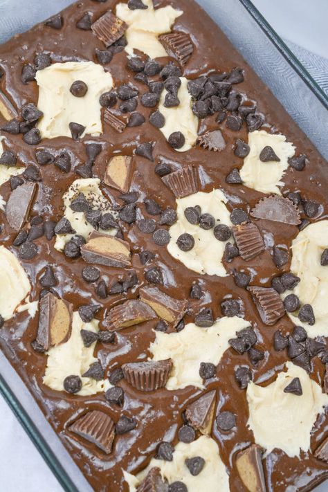 Chocolate Peanut Butter Earthquake Cake Chocolate Peanut Butter Earthquake Cake, Peanut Butter Earthquake Cake, Earthquake Cake, Peanut Butter Desserts, Fudge Cake, S'mores, Super Rich, Peanut Butter Recipes, Yummy Sweets