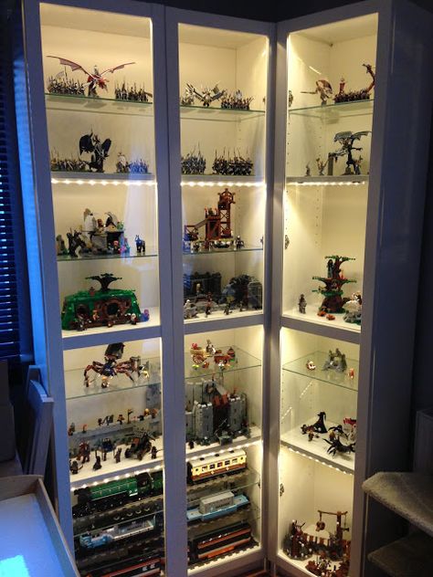 lego, lego collection, lego cabinet, ikea cabinet, lights in cabinet, modern living, lego afol, collector Lego Room Ideas, Lego Display Ideas, Lego Storage Organization, Armoire Ikea, Billy Ikea, Lego Organization, Lego Display, Modern Kids Room, Diy Display