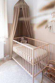 Baby Craddle, Cot Canopy, Calm Nursery, Cot Blankets, Baby Crib Sheets, Nursery Room Design, Cot Sheets, Baby Cradle, Nursery Room Inspiration