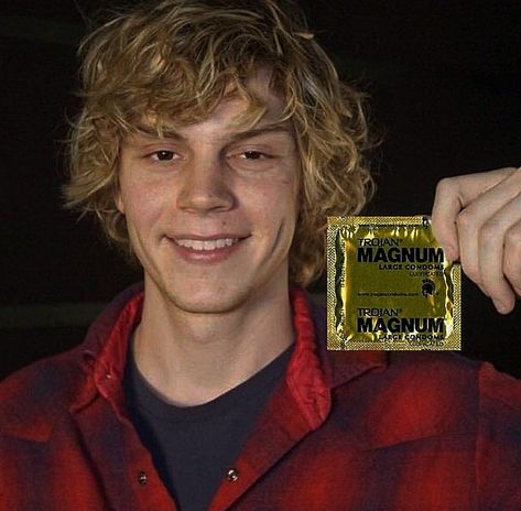 Quicksilver Xmen, Tate Langdon, Evan Peters, Horror Story, Xmen, American Horror, American Horror Story, So Funny, Follow Me