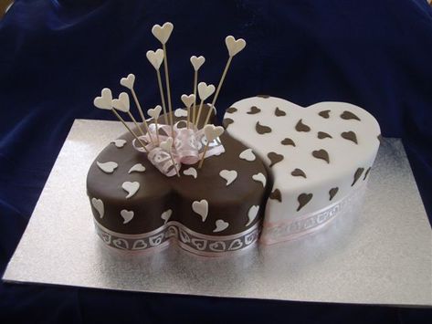 Adelaide Engagement Cakes, Adelaide Anniversary Cakes | Tracey's Creations Cakes Double Heart Cake, Heart Cake Designs, Heart Cake Design, Wedding Cake Favors, Midnight Cake, Engagement Party Cake, Twin Birthday Cakes, Chocolate Oreo Cake, Order Cakes Online