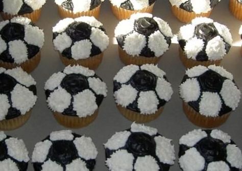 Soccer Treats, Soccer Cakes, Liverpool Cake, Ball Cupcakes, Soccer Cupcakes, Soccer Snacks, Sport Cupcakes, Soccer Ball Cake, Soccer Birthday Cakes