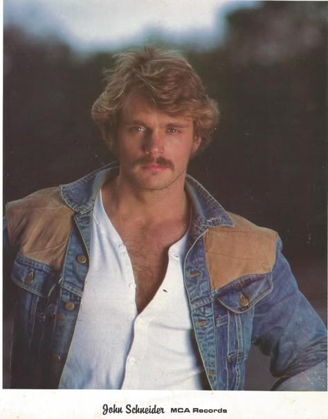 John Schneider. :) Bo Duke, John Schneider, Mustache Men, 70s Men, Portrait Photos, Vintage Portraits, Man Photo, Good Looking Men, Portrait Photo