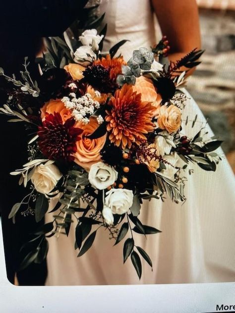 Wedding Bouquets October, Autumn Wedding Flowers October, Fall Wedding Bouquets October, Fall Wedding Colors October, October Wedding Colors, October Wedding Flowers, Rusting Wedding, Orange Wedding Flowers, Bridal Bouquet Fall