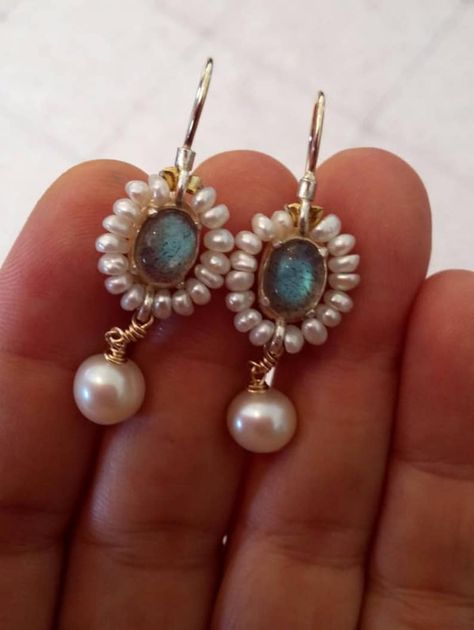 Bridal Wedding Earrings Labradorite Earrings Labradorite - Etsy Sweden Pearl Bridal Earrings, Labradorite Earrings, Pearl Bridal, Dope Jewelry, Bridal Gift, Garnet Earrings, Funky Jewelry, Earrings Pearl, Handmade Flower