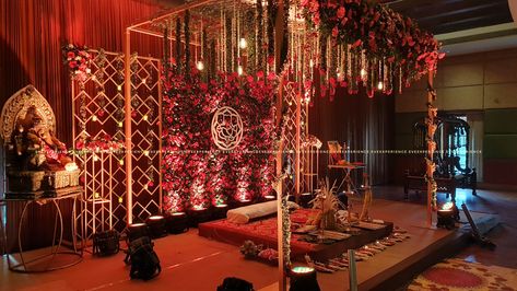 Wedding Stage Kerala Hindu, Kerala Wedding Hall Decoration, Kerala Wedding Auditorium Decorations, Kerala Wedding Backdrop, Kerala Wedding Decorations Hindus, Kerala Wedding Mandapam Decoration, Hindu Wedding Stage Decoration Kerala, Kerala Hindu Wedding Stage Decoration, Kerala Wedding Stage Decoration