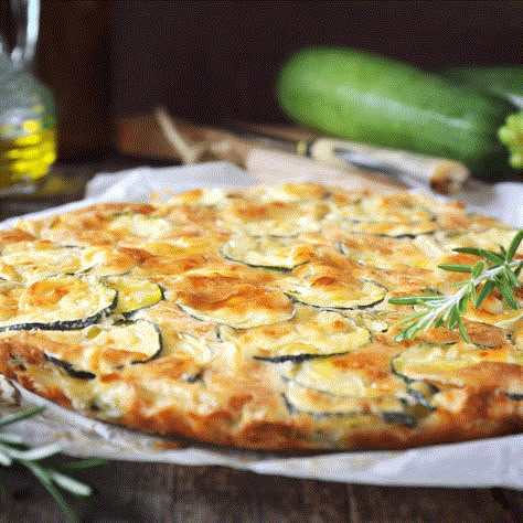 Ravioli Ricotta, Zucchini Tart, Homemade Tzatziki Sauce, Homemade Tzatziki, Crispy Sweet Potato, Tarte Fine, Rustic Italian, Appetizer Salads, Idee Pasto Sano