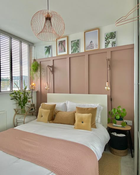 Spare Room Panelling, Pink And White Panelling, Salmon Walls Bedroom, Half Panel Half Wallpaper Bedroom, Bedrooms With Paneling, Dusky Pink Panelling Bedroom, Girls Bedroom Ideas Panelling, Peach Accent Wall Bedroom, Pink Bedroom Panelling