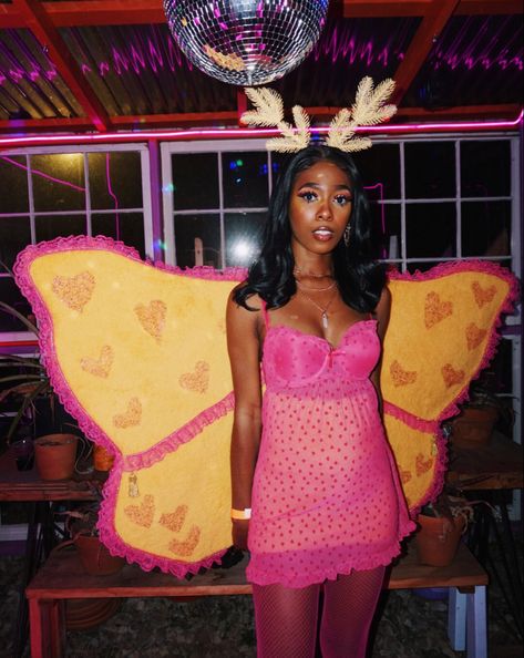 Halloween Bug Costumes, Moth And Lamp Halloween Costume, Cute Bug Costumes, Bug Costume Women, Bug Themed Outfit, Butterfly Costume Diy Women, Rosy Maple Moth Costume, Moth And Lamp Costume, Love Bug Halloween Costume